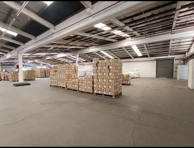 3,353M² WAREHOUSE TO LET IN NEW GERMANY